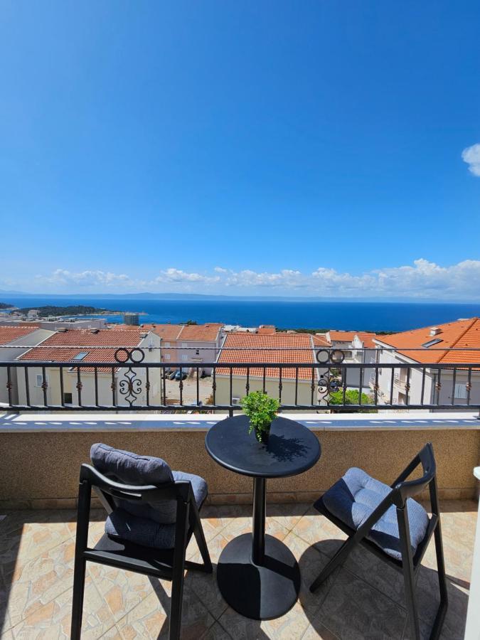Apartments Adriatika Макарська Екстер'єр фото