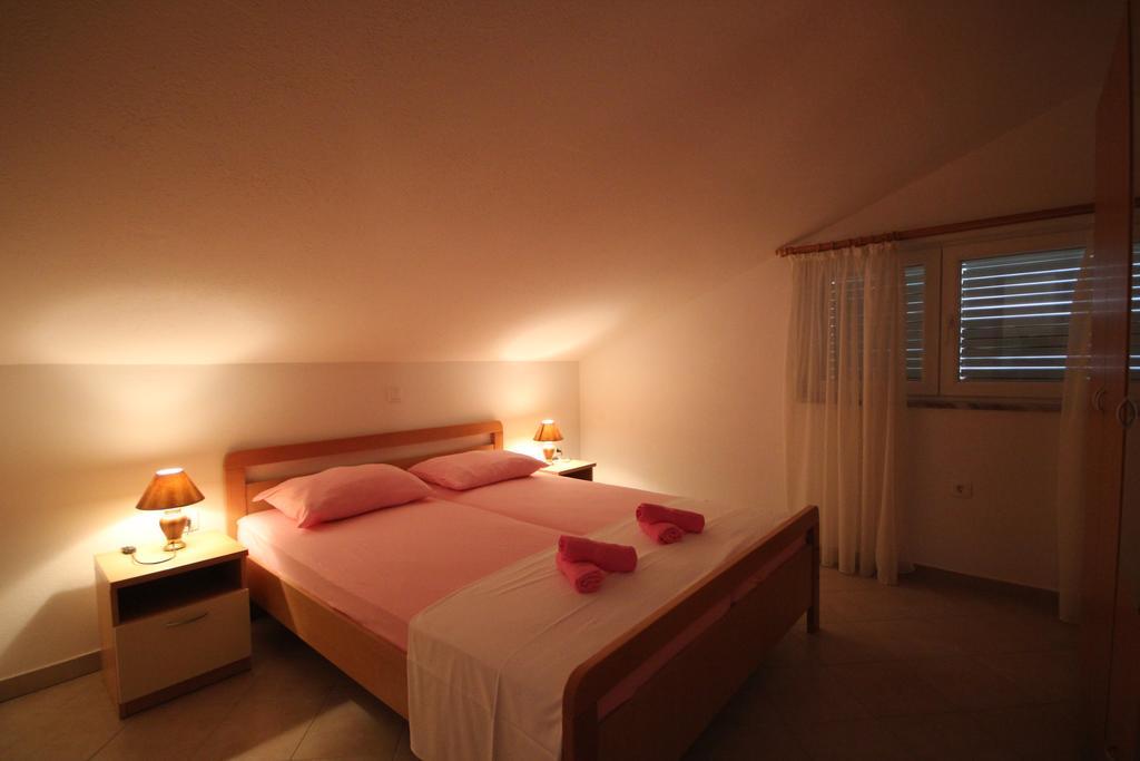Apartments Adriatika Макарська Номер фото