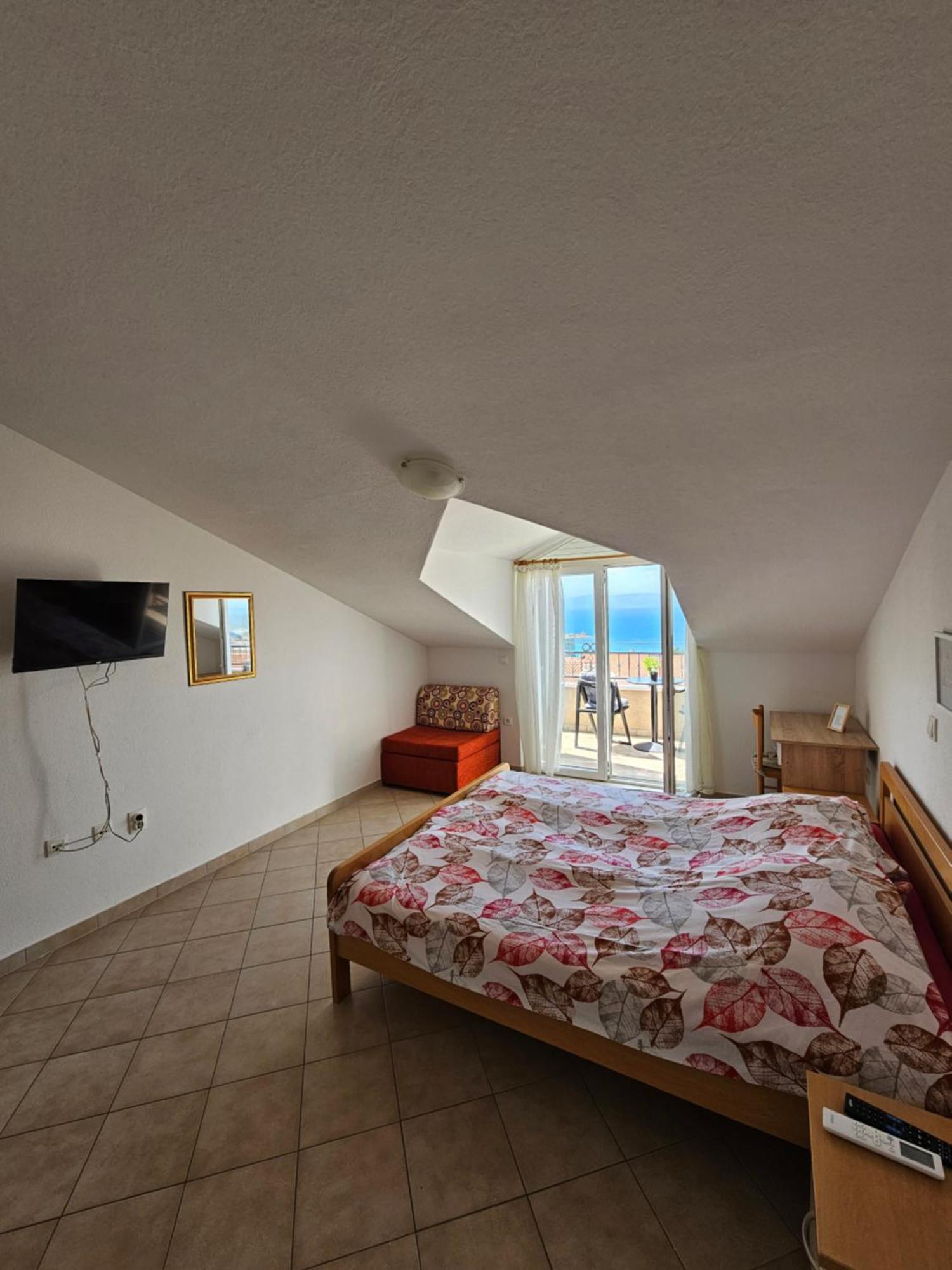 Apartments Adriatika Макарська Номер фото