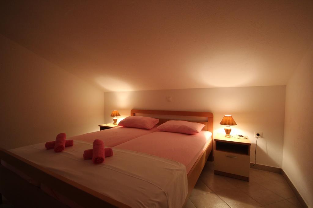 Apartments Adriatika Макарська Номер фото