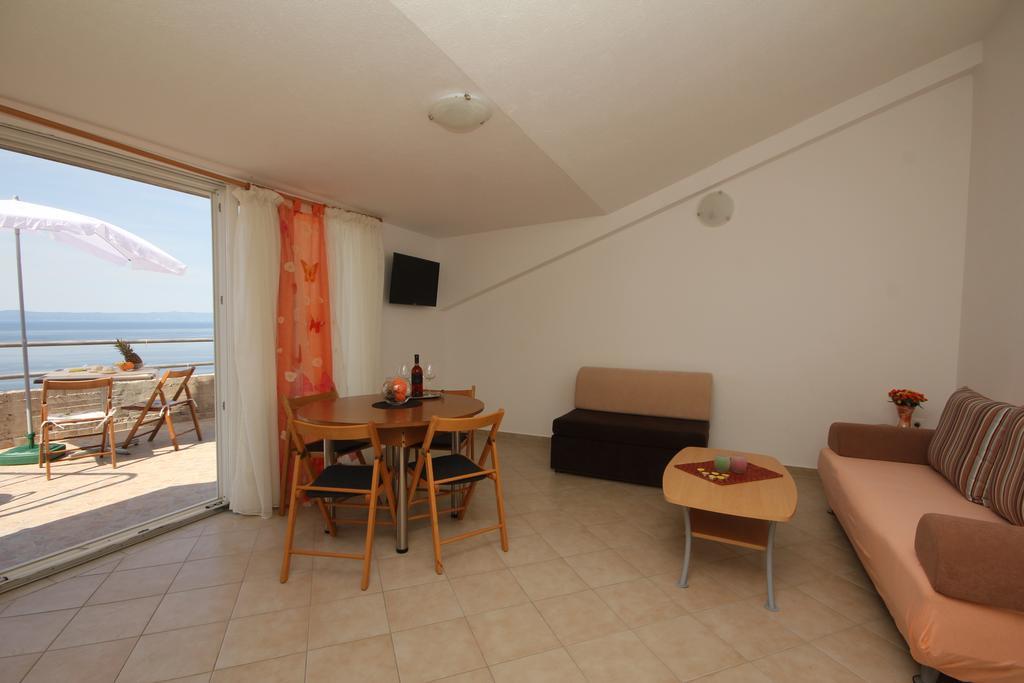 Apartments Adriatika Макарська Номер фото