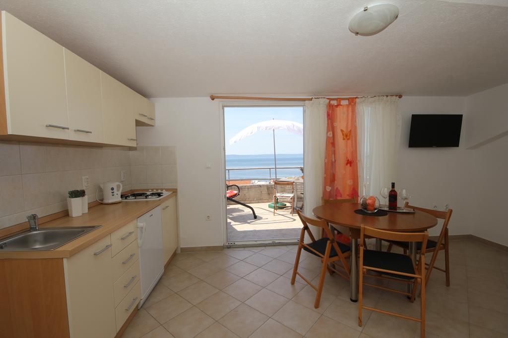 Apartments Adriatika Макарська Номер фото
