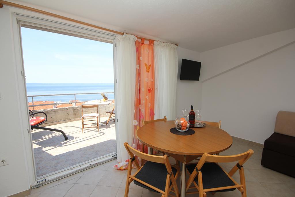 Apartments Adriatika Макарська Номер фото